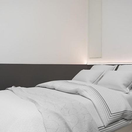 For Students Only Chic Studios And Ensuites At Chapter Highbury II In London Exterior photo