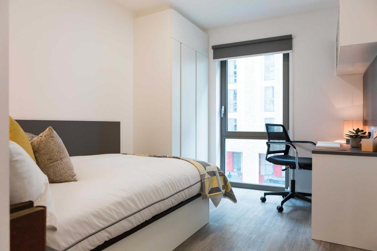 For Students Only Chic Studios And Ensuites At Chapter Highbury II In London Exterior photo