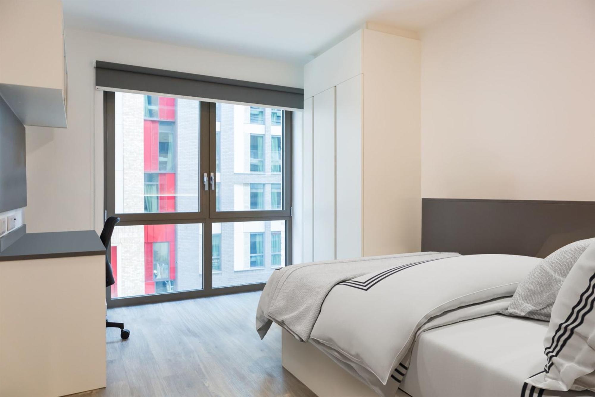 For Students Only Chic Studios And Ensuites At Chapter Highbury II In London Exterior photo