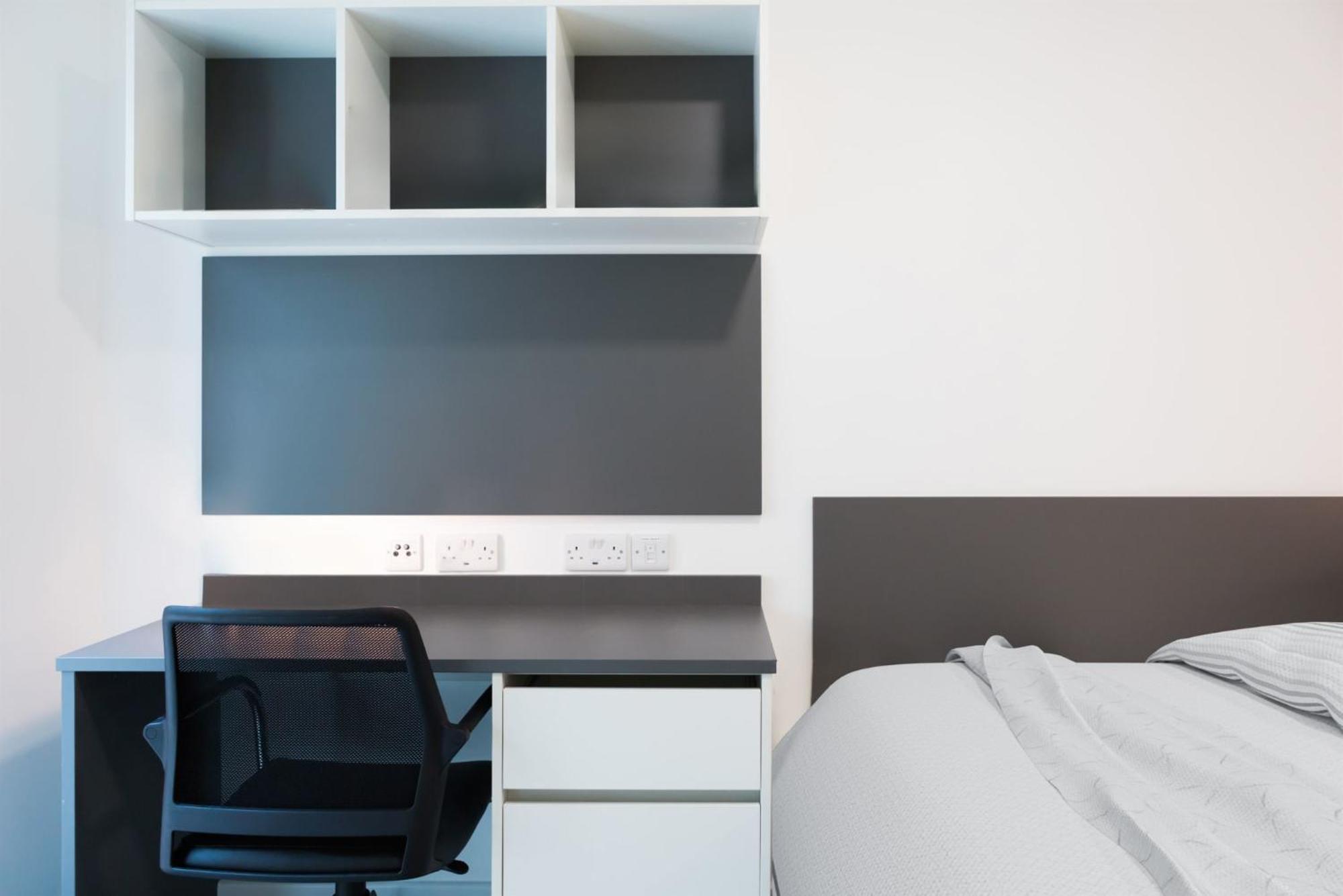 For Students Only Chic Studios And Ensuites At Chapter Highbury II In London Exterior photo
