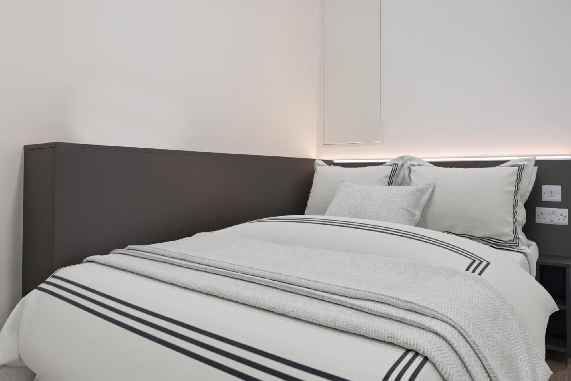 For Students Only Chic Studios And Ensuites At Chapter Highbury II In London Exterior photo